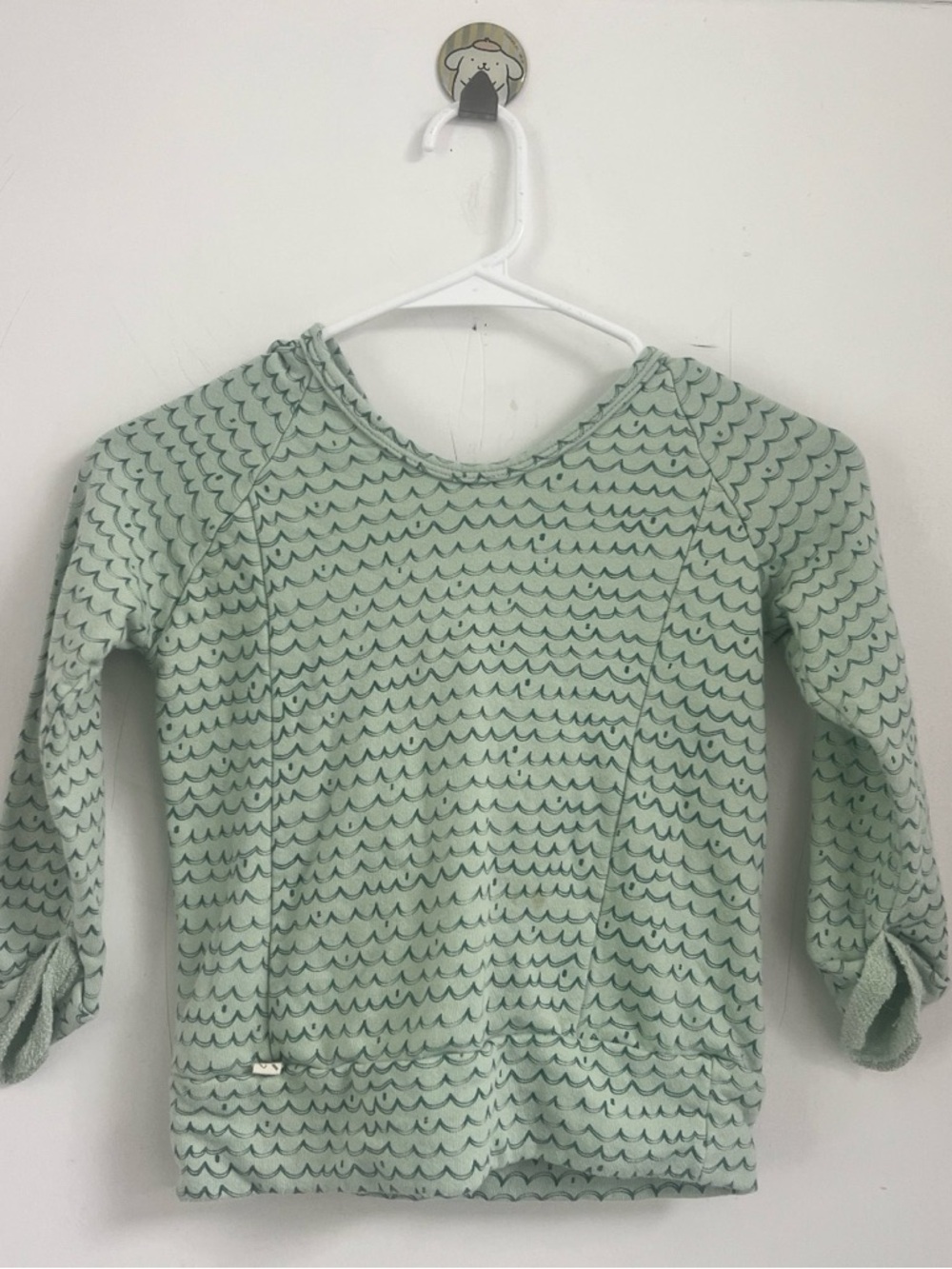 Childhoods Clothing "Waves on
Caribbean" green pullover hoodie sweater Size 5 YO